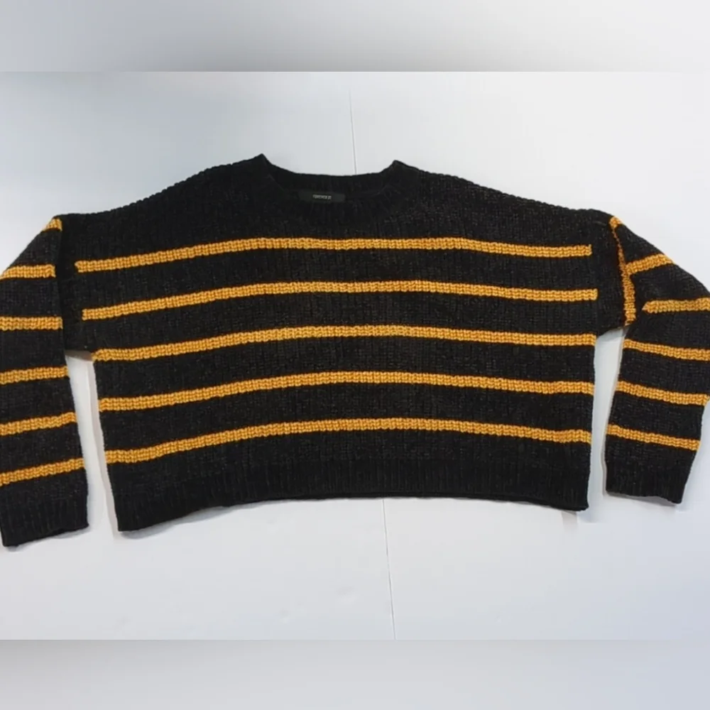 Forever 21 Black and Gold Striped Crew Neck Sweater - Picture 2 of 4